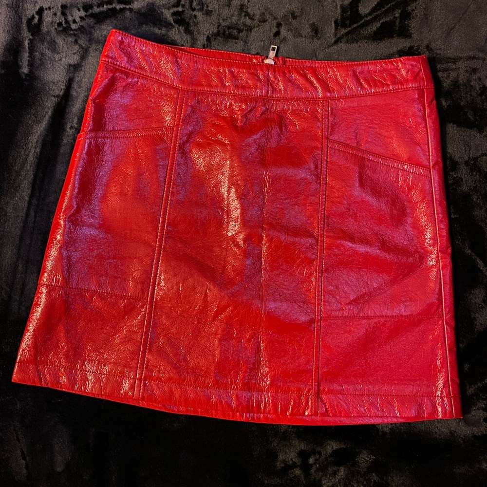 Leather Skirt -Falda De Cuero